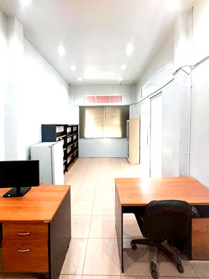 Office for rent Laem Chabang Industrial Estate : Office & Retail Space for Rent at iPLACE Business Park, Laem Chabang Located in a prime area near major industrial zones, Laem Chabang Deep Sea Port