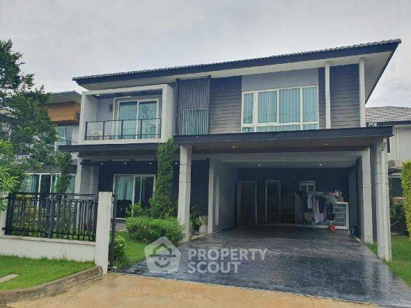 ขายบ้านเดี่ยว : บ้าน 5-ห้องนอน ที่ เซนโทร วัชรพล ใน ออเงิน (ID 2418088)