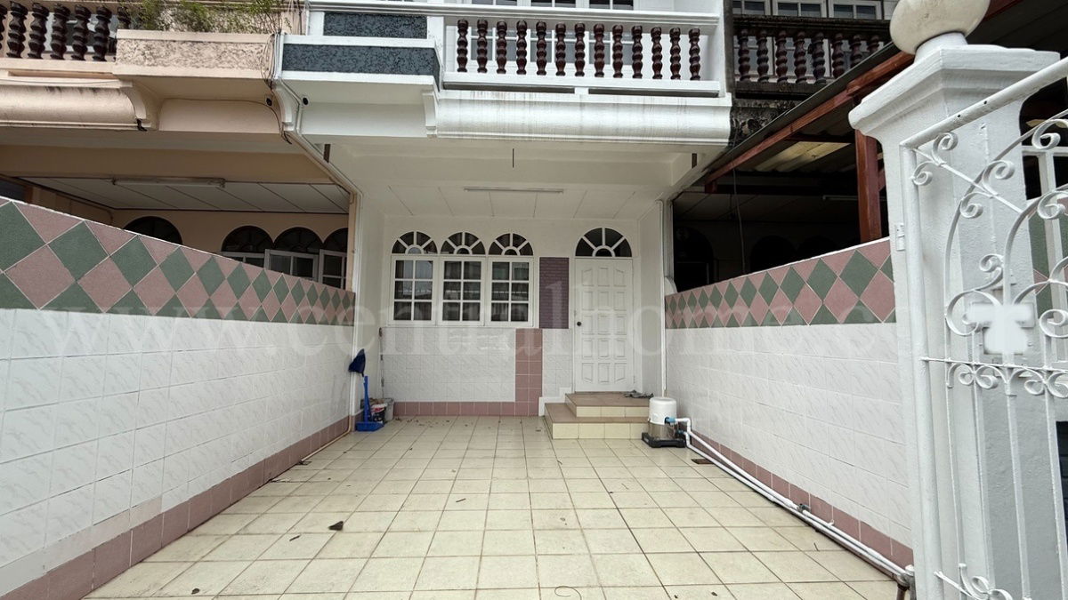 รูป ทาวน์เฮ้าส์ 2 ชั้น ลาดพร้าว 101 ใกล้ MRT สถานีลาดพร้าว 101 พร้อมอยู่ - รูปที่ 3/19