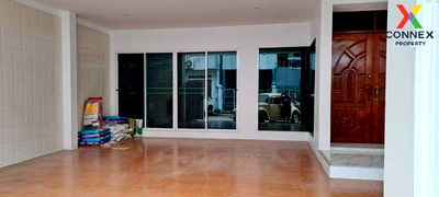 Townhouses for rent Tawanna : For Rent Townhouse/Townhome  , Moobaan Sena Villa 84 , newly renovated , Khlong Chan , Bang Kapi , Bangkok , CX-136145 ✅ Live chat with us ADD LINE @connexproperty ✅ 