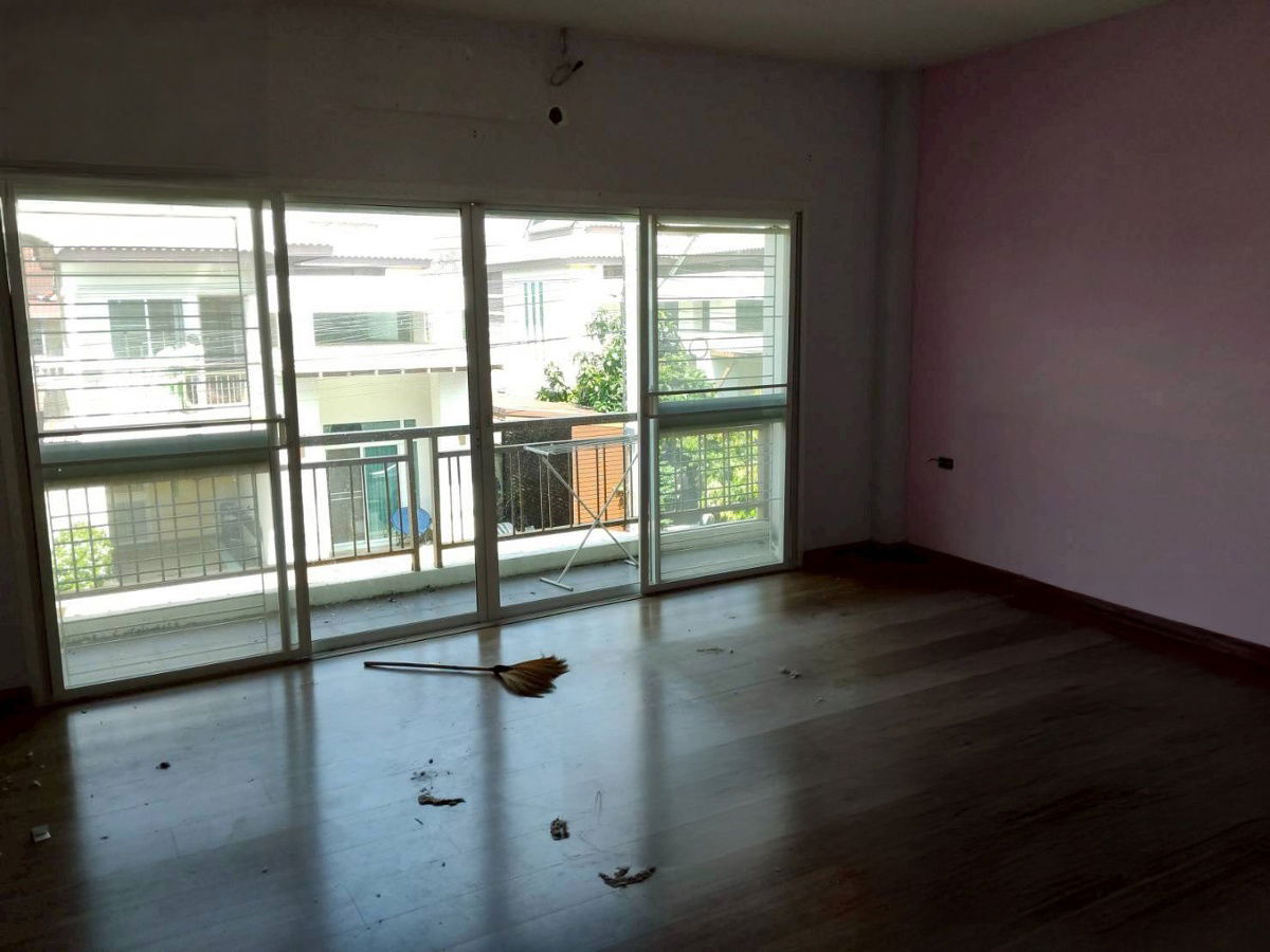 รูป JK 6799728 : นอกโครงการเชียงใหม่ - รูปที่ 10/11