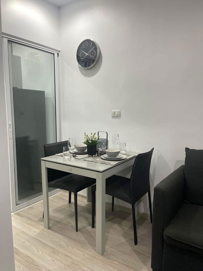 picture Condo for sale, Ratchada location, Centric Ratchada Huai Khwang, cheap price. Interested? Line: @951qfbfi - 3/12