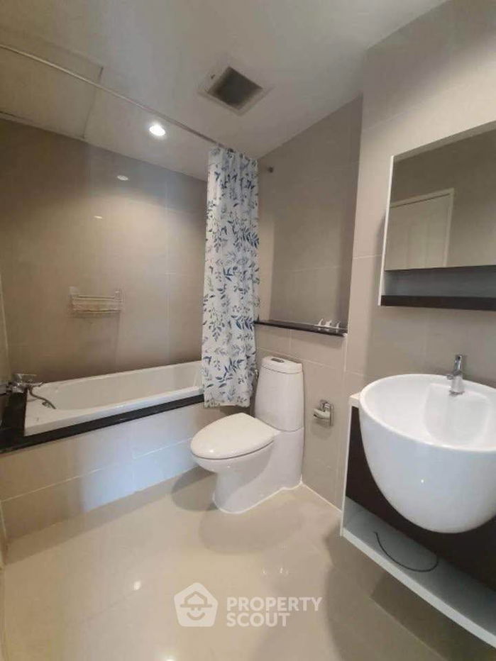 picture 3-BR Condo at Inspire Place ABAC-Rama IX Condominium close to Ramkhamhaeng (ID 2066581) - 7/10