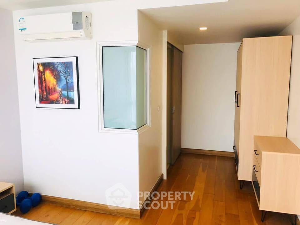 picture 2-BR Condo at Down Town 49 near BTS Phrom Phong (ID 696930) - 2/14