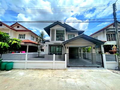 Houses for sale Pathumthani : ✨ For Sale 🏡 2-Storey Detached House, Rangsit Khlong 5 💰 Price 3.49 MB 🏫 Near Rajamangala University Khlong 6