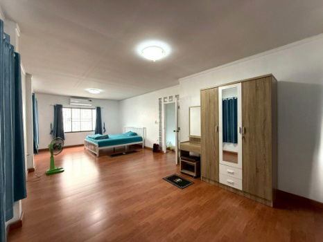 รูป ขาย บ้านเดี่ยว HS081 ทำเลดี ใจกลางศรีราชา ใกล้ J-park โรงพยาบาลสมิติเวช โรงเรียนอสัมชัญ เซ็นทรัลศรีราชา . 278 ตรม 89.4 ตรว ถูกสุดในย่านนี้. - รูปที่ 12/12