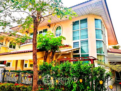 Condos for rent 700 Year Sports Arena Chiang Mai : 5-BR Condo at Panna Residence 3 In The CMU in Suthep (ID 2148251)