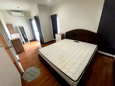 Houses for rent Hathai Rat Road : For rent, for lease, house for rent, Nimitmai location, Medio Village, cheap price, interested Line: @951qfbfi