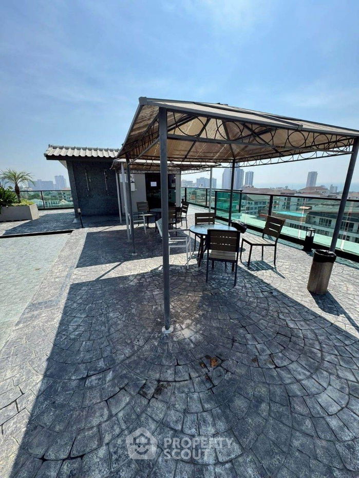 picture 1-BR Condo at Siam Oriental Plaza close to Phratamnak (ID 2167958) - 18/20