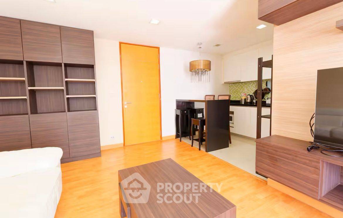 รูป คอนโด 1-ห้องนอน ที่ เอ็กซ์วีไอ เดอะ ซิกซ์ทีน ใกล้ MRT ศูนย์การประชุมแห่งชาติสิริกิติ์ (ID 2144950) - รูปที่ 3/7