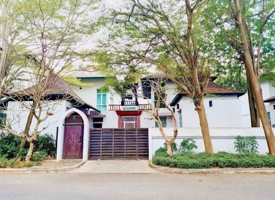 picture Affordable luxury pool villa near Jomtien Beach and near Pupen Restaurant - 4/26