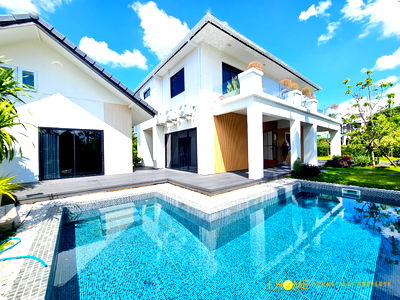 Houses for rent Chiang Mai : Two-story pool villa for rent with 5 bedrooms,6 toilets and 1 kitchen. 