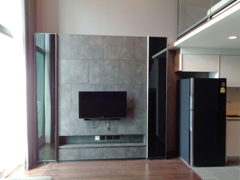 รูป 🚩 ขายขาดทุน คอนโด ซี เอกมัย ชั้น 42 ห้องสวย สไตล์ลอฟท์ 2 ชั้น พื้นที่ใช้สอย 44 ตารางเมตร - รูปที่ 25/65