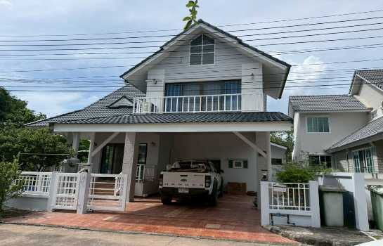 รูป ขาย บ้านเดี่ยว HS081 ทำเลดี ใจกลางศรีราชา ใกล้ J-park โรงพยาบาลสมิติเวช โรงเรียนอสัมชัญ เซ็นทรัลศรีราชา . 278 ตรม 89.4 ตรว ถูกสุดในย่านนี้. - รูปที่ 1/12