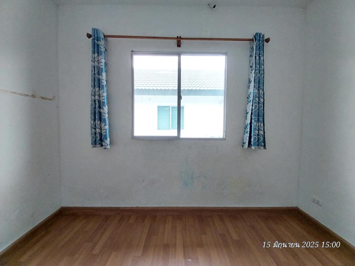 picture TOWN_HOUSE for sale Krathum Rai Nong Chok Bangkok - 17/24