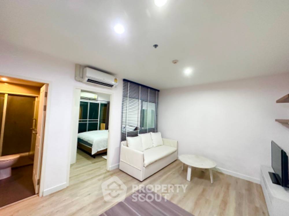 รูป คอนโด 1-ห้องนอน ที่ ซิม วิภา-ลาดพร้าว คอนโดมิเนียม ใกล้ BTS หมอชิต (ID 1262257) - รูปที่ 2/7