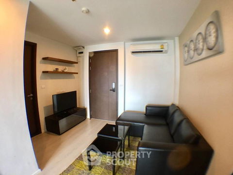 1-BR Condo at Rhythm Sathorn-Narathiwas near BTS Chong Nonsi (ID 453052)