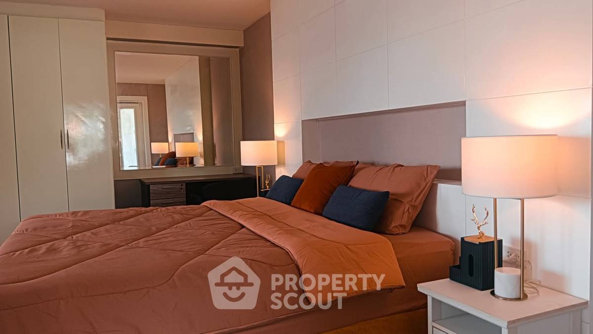 picture 3-BR Condo at Executive Residence 4 close to Phratamnak (ID 2417637) - 12/14