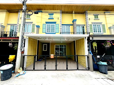 Townhouses for sale Bangkok : 📌 For Sell Town house GOLDEN TOWN ONNUT-PATTANAKARN 2-story 4 bedroom 2 bathroom