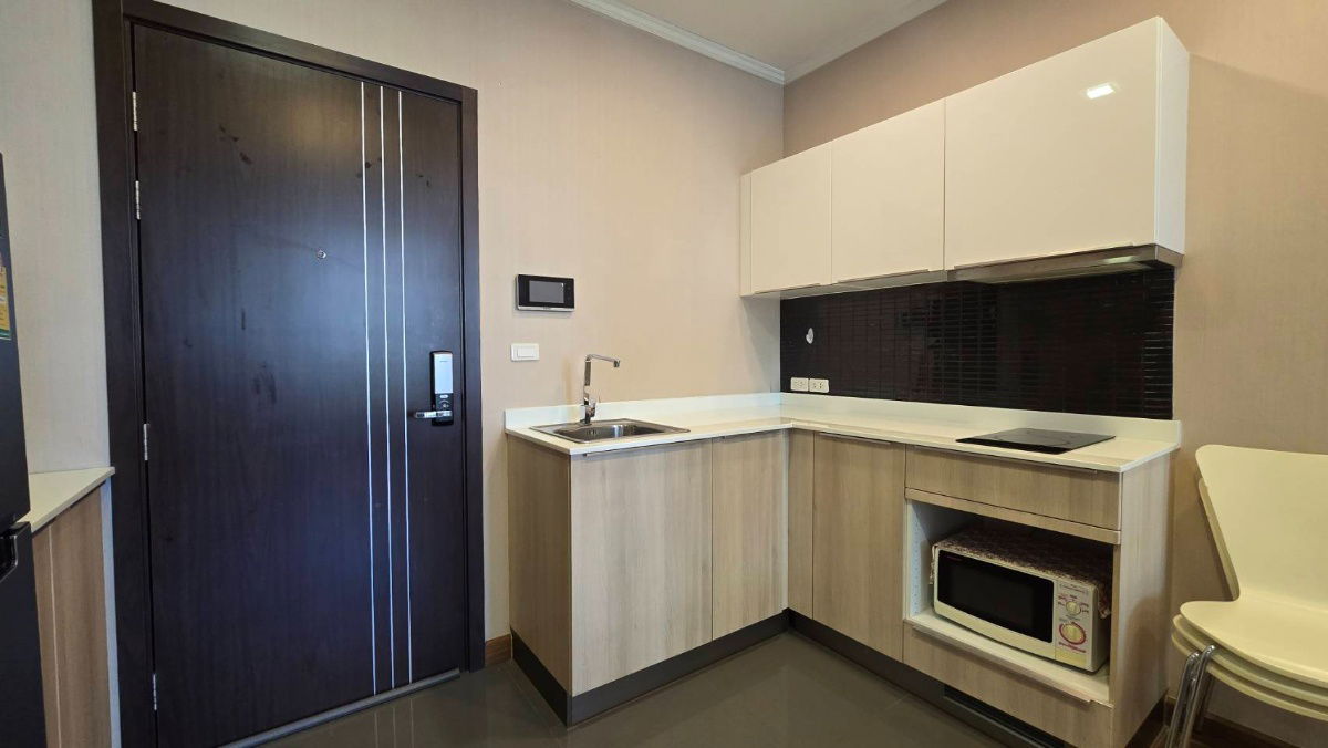 picture FOR RENT : STYLISH CONDO 1 BED NIMMAN :Tel. 082-389-9314 (Khun Boo) // Line ID: bubiezq - 9/19