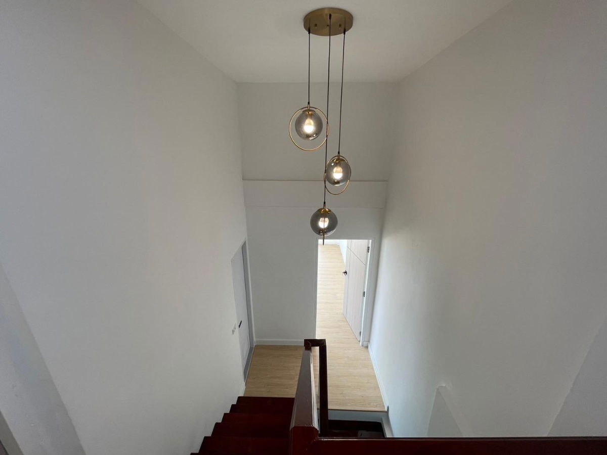 รูป ขายทาวน์โฮม 3 ชั้น เล่นระดับ 4 ห้องนอน 3 ห้องน้ำ 3.89 ล้าน **ฟรีโอน - รูปที่ 7/66