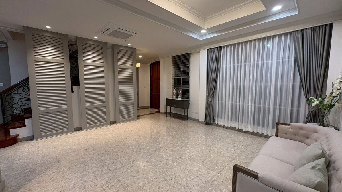 รูป 🧡 ให้เช่า บ้านเดี่ยว Golden nakara อ่อนนุช มอเตอร์เวย์ หลังใหญ่พร้อมสวน 100 ตรว 3-5 ห้องนอน - รูปที่ 8/15