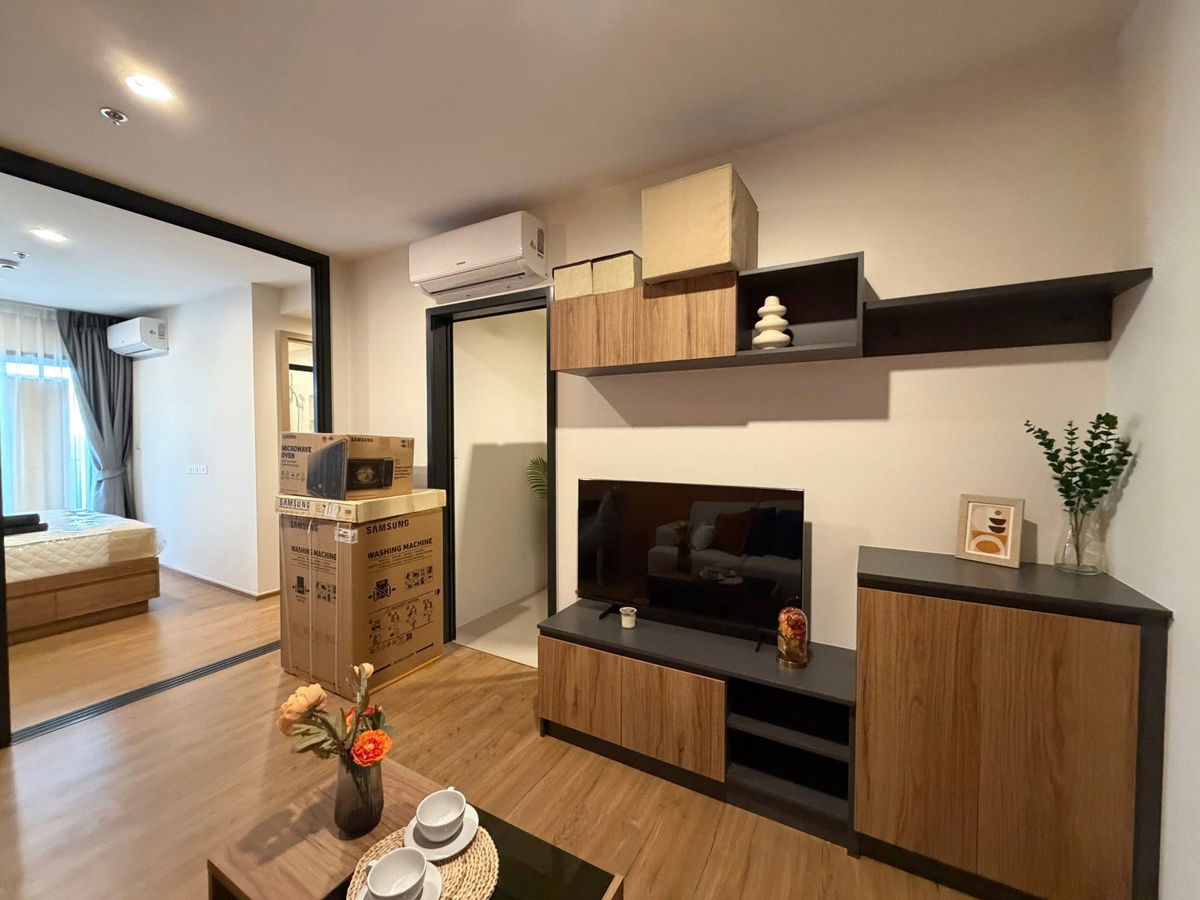 picture Condo for rent, The Line Vibe location, cheap price, interested Line: @951qfbfi - 4/9