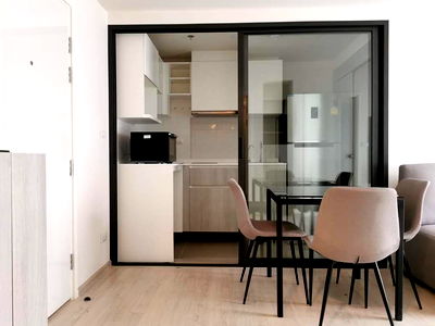 Condos for sale 700 Year Sports Arena Chiang Mai : Condo for sale, Escent Park Ville, size 33 sq m., 3rd floor, Building B, beautiful view