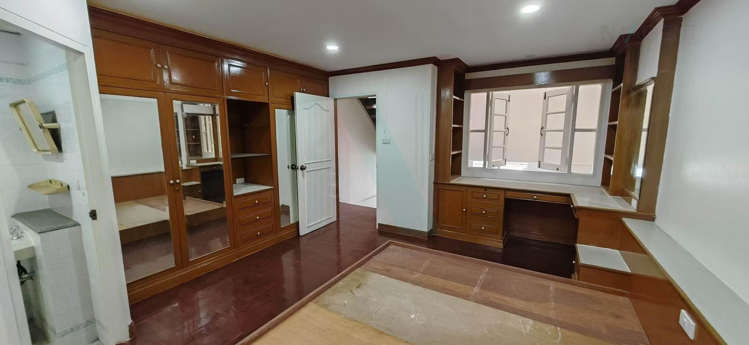 picture 📌 For Sell Town house NAVANICH 3-story 4 bedroom 3 bathroom - 4/8