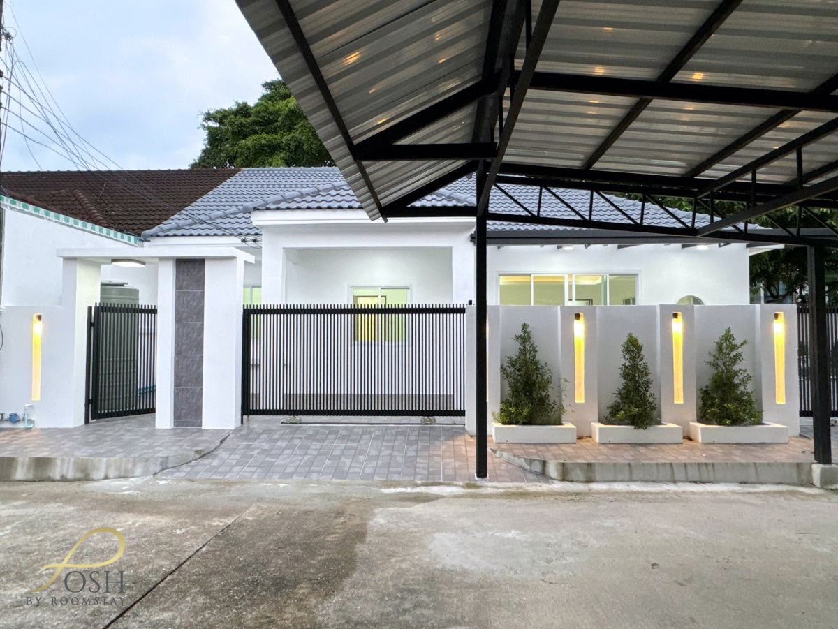 picture Phuket Villa 5 – Fully renovated house, perfect for families who need spacious living areas. Wichit zone. Corner unit with a large side garden. - 13/28