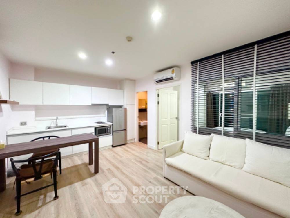 รูป คอนโด 1-ห้องนอน ที่ ซิม วิภา-ลาดพร้าว คอนโดมิเนียม ใกล้ BTS หมอชิต (ID 1262257) - รูปที่ 1/7