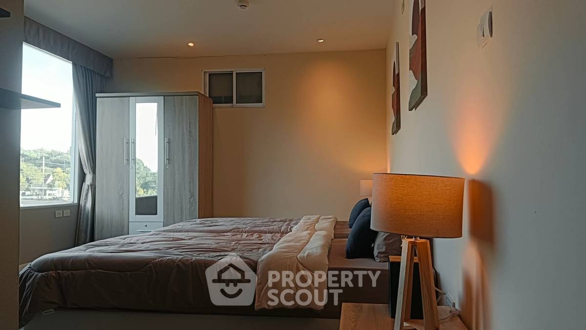 picture 3-BR Condo at Executive Residence 4 close to Phratamnak (ID 2417637) - 14/14