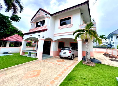 Houses for sale Pornprapanimit Road : Sale old house in pattya Premsub village 5.5 m