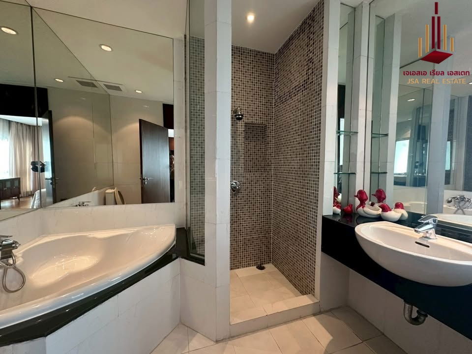 picture ✨ For Rent: Royal Residence Park Condo ✨ 💰 Only 160,000 THB/month - 8/8