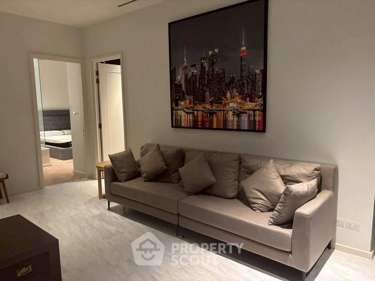 picture 2-BR Condo at Four Seasons Private Residences Bangkok near BTS Saphan Taksin (ID 2418217) - 3/9