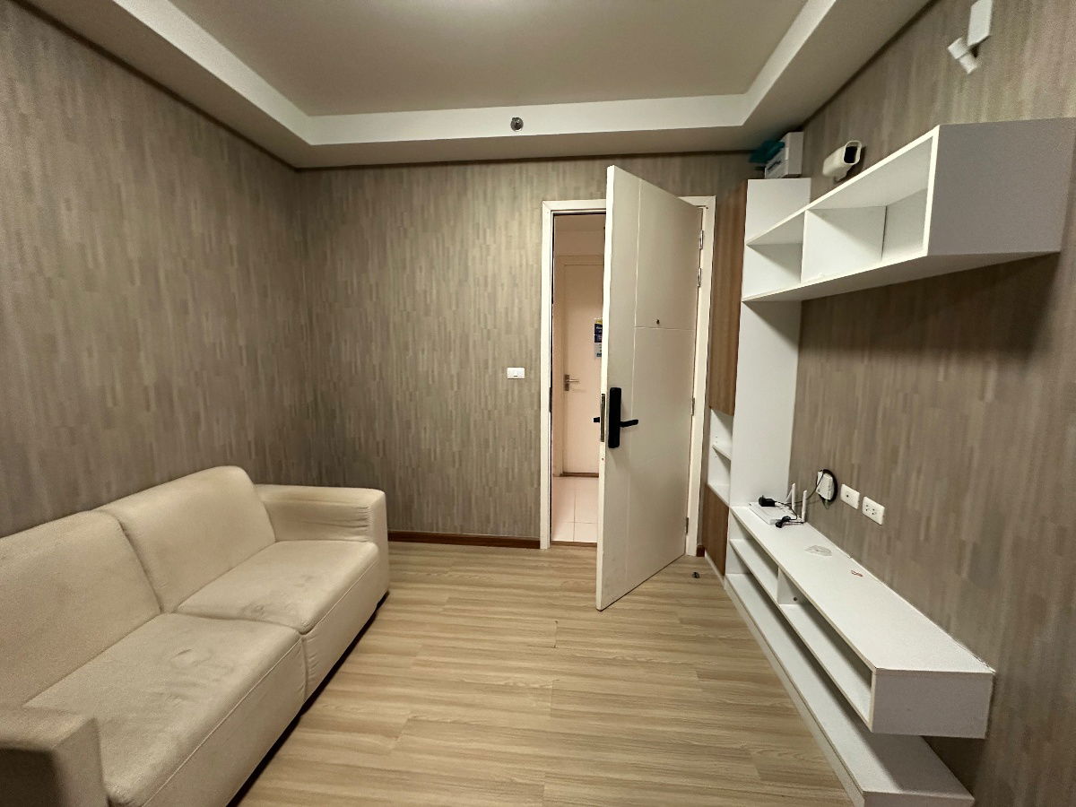 picture Condo for rent: J Condo (Sathorn-Kanlapaphruek) 31 sq m, 20th floor, Building A 1 bedroom, 1 bathroom - 8/13