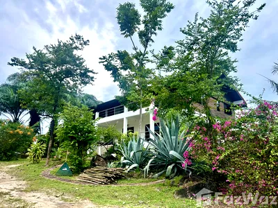 ขายบ้านเดี่ยว : ขาย วิลล่า 4 ห้องนอน ใน บ่อผุด, สุราษฎร์ธานี 5833871