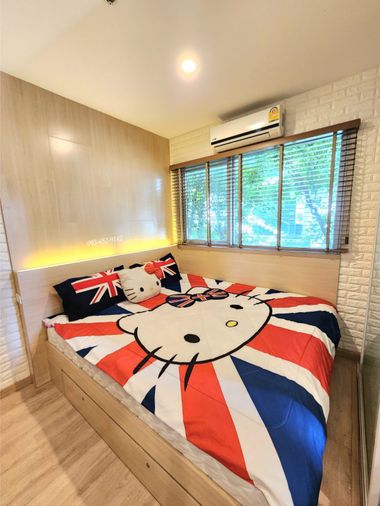 🌴🌴🌴 ให้เช่าคอนโด Tempo Grand วุฒากาศ (( 33 ตรม / 12000 ต่อเดือน / ห้องมุม โคมไฟระย้า แต่งสวยมาก / ชั้นเดียวกับสระ )) ติด BTS วุฒากาศ