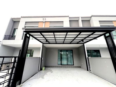 Townhouses for rent Bang Plee Samut Prakarn : Townhome for rent Pleno Sukhumvit Bangna2