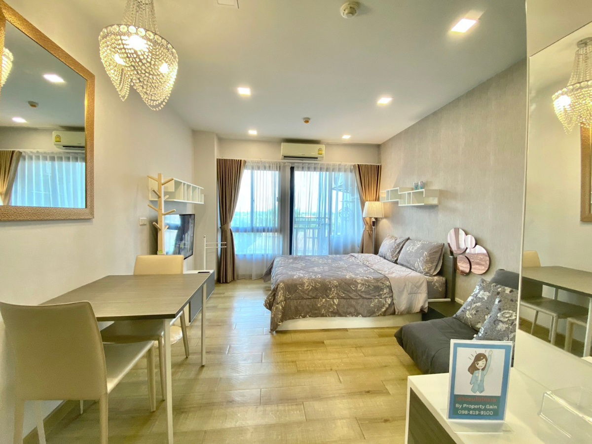 picture ðð§ĄStudio 7500 baht, Madrid Building, 6th floor, north side, cool all day, fully furnished, has washing machine, very good value - 6/16