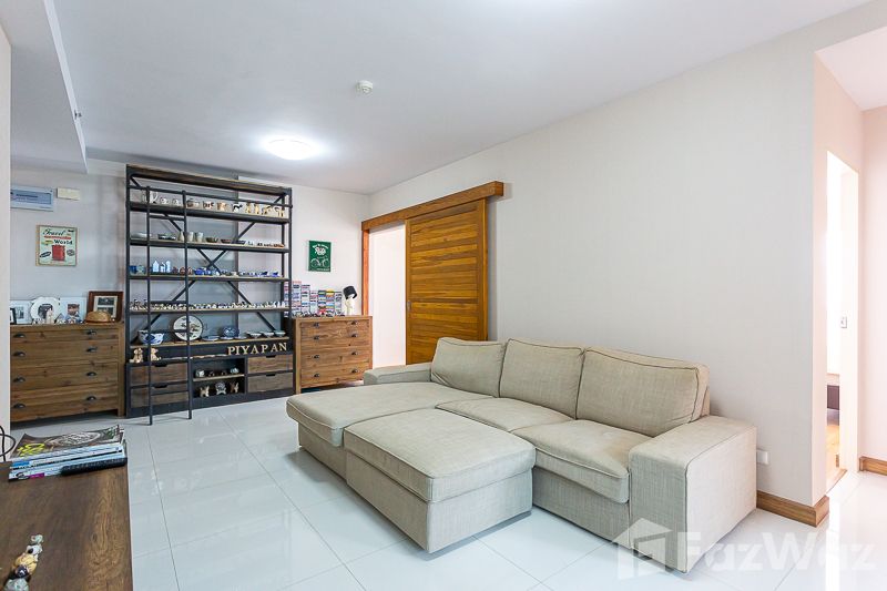 picture 2 Bedroom Condo for sale at Supalai Park Ekkamai-Thonglor 1890014 - 1/9