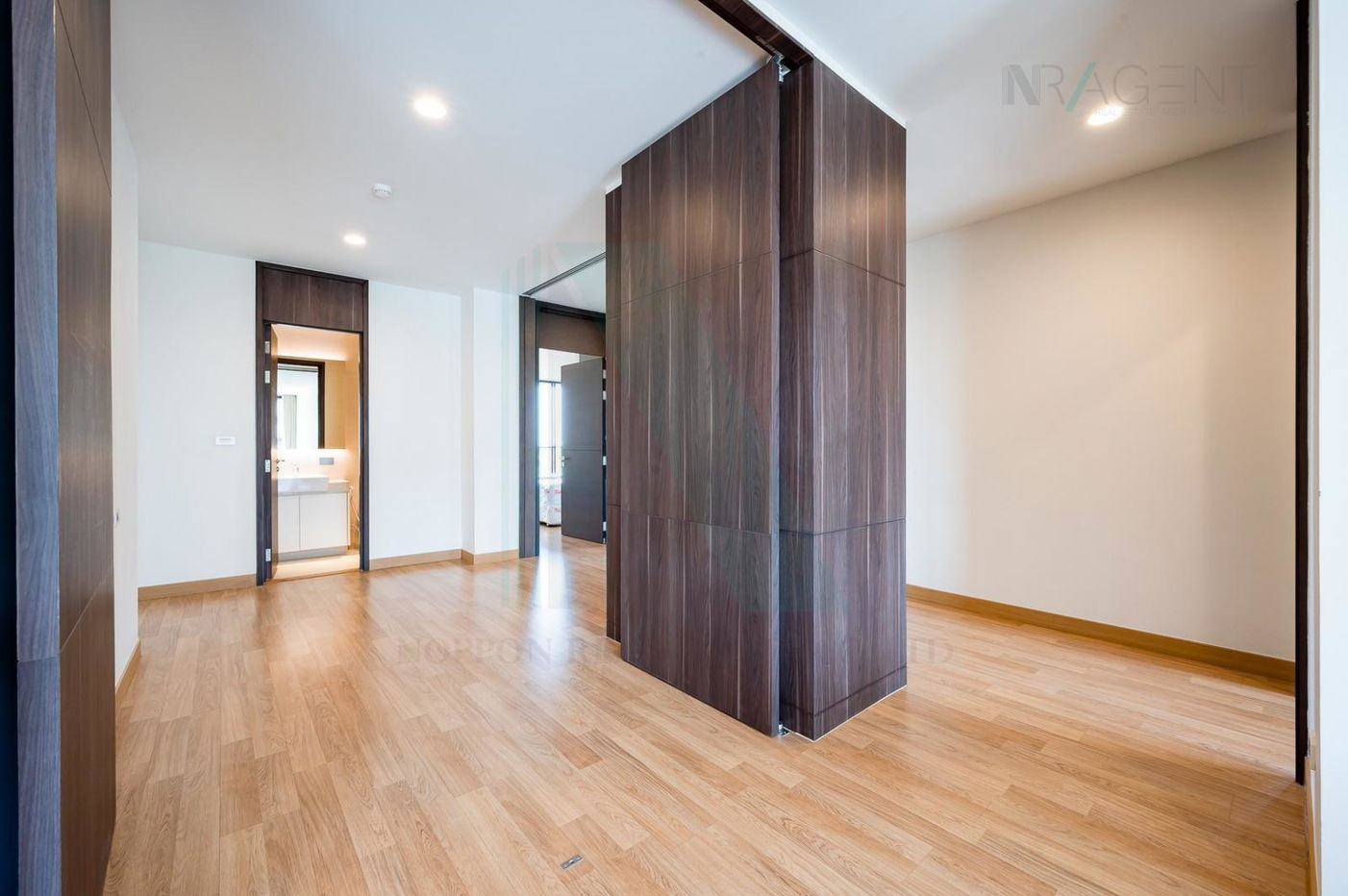 picture ðĐ For Sell Condo PARK COURT SUKHUMVIT 77 Building 1, Floor 5,4 bed room, Room size 288 sqm - 4/8