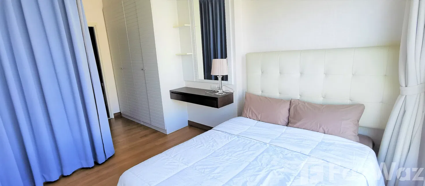 picture Luxurious Living in Bangkok's Affluent Khlong Tan Nuea 1124348 - 11/15