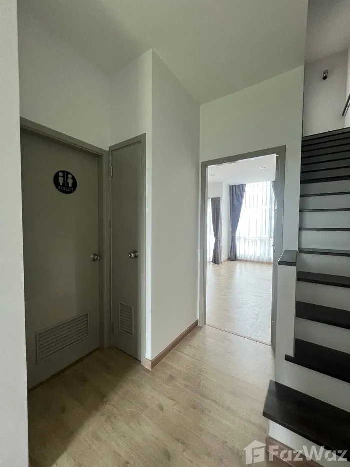 picture Townhome for Rent 3.5 Storey 5776081 - 4/15