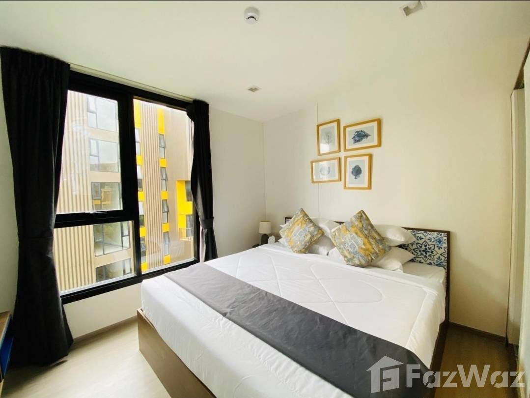 picture a low-rise condominium in Phuket towns heart. 5746005 - 1/15