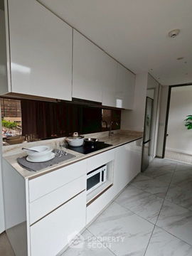 2-BR Condo at Fynn Asoke near BTS Asok (ID 2419163)