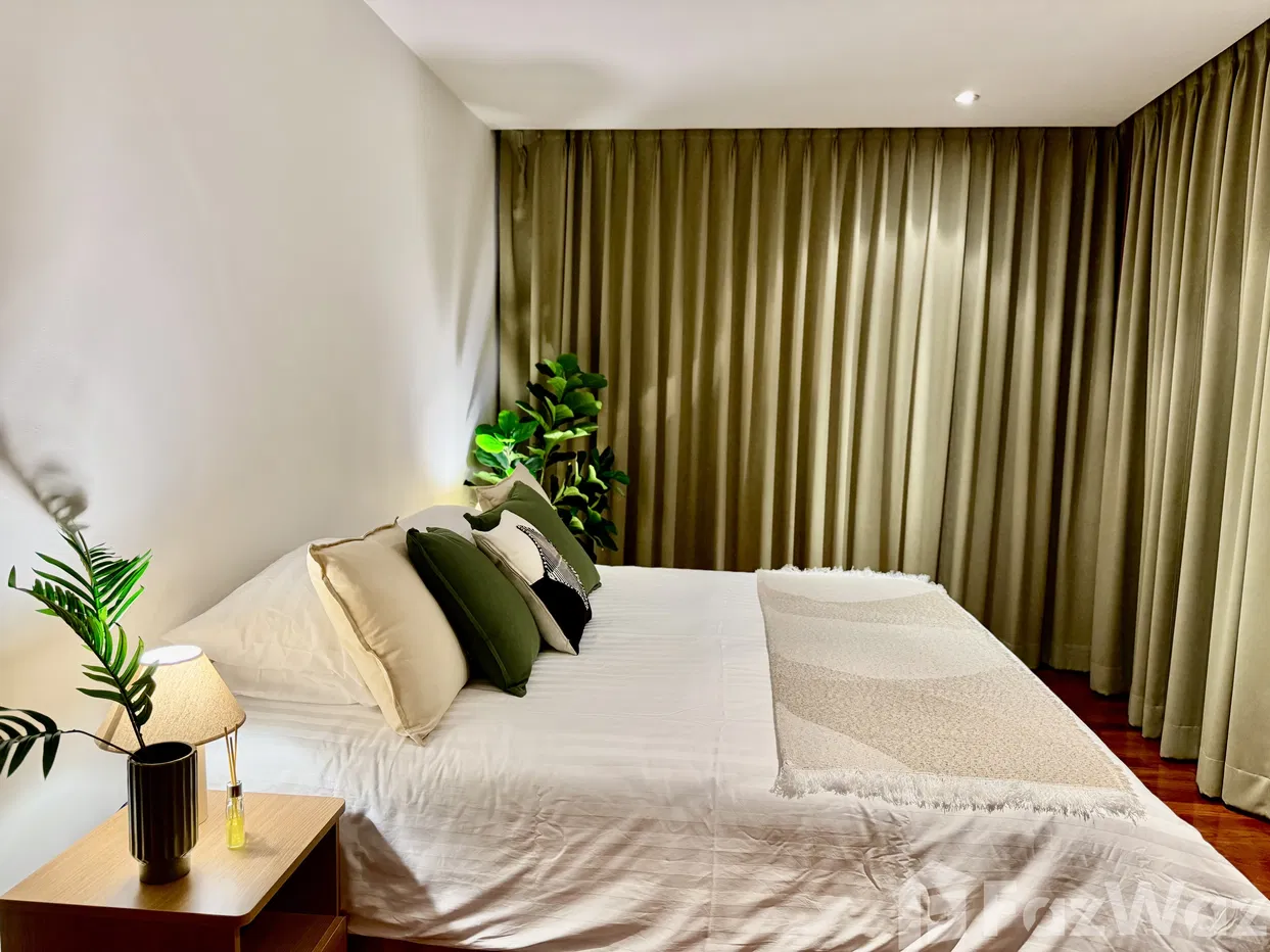 picture 1 Bedroom Condo for sale at Noble 09 Ruamrudee 5839301 - 2/13