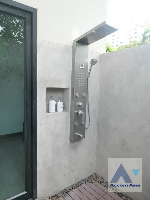 รูป 🔼🔽 AccomA 📩 Pink-Themed Home with Artistic Character (1914114) - รูปที่ 20/20