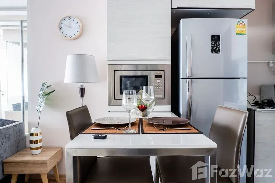 รูป คอนโดให้เช่า 1 ห้องนอน ในโครงการ เอช สุขุมวิท 43 653984 - รูปที่ 2/9