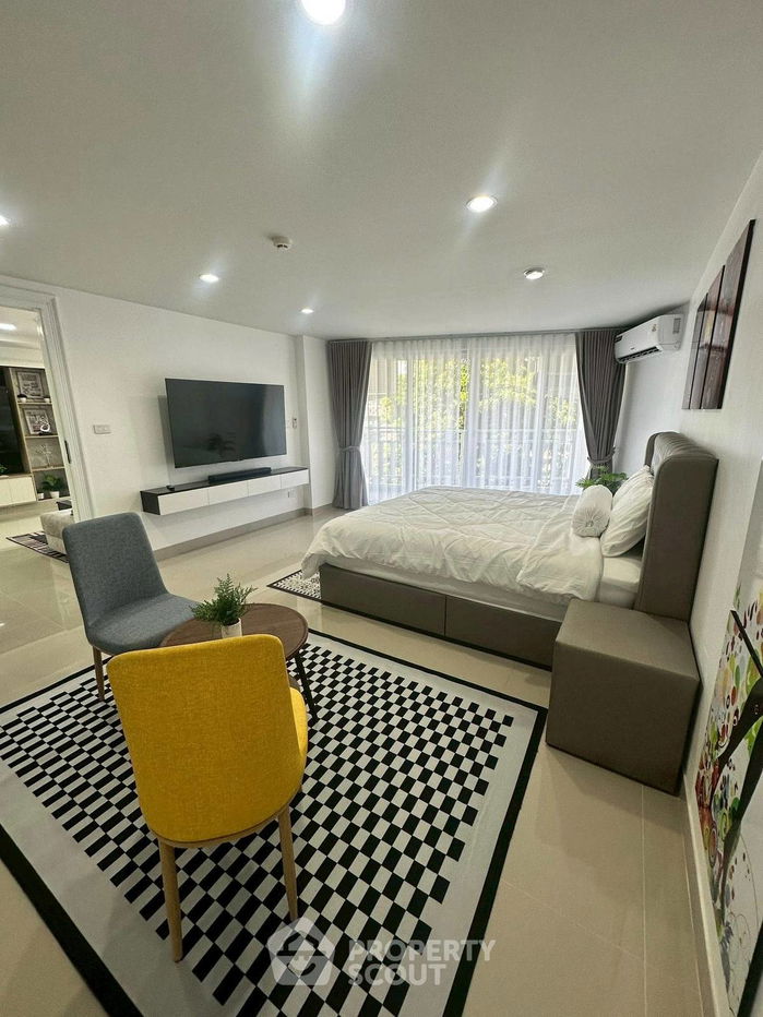 picture 3-BR Condo at Royal Hill Resort Condominium close to Pattaya South (ID 2419717) - 17/18